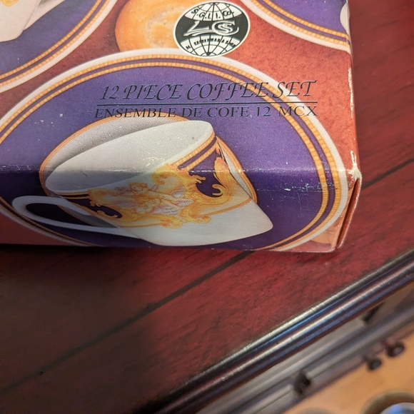 Espresso Set 12 Pieces NOS In Box Gold Black Porcelain Mini Coffee Cups & Saucer - Picture 16 of 16